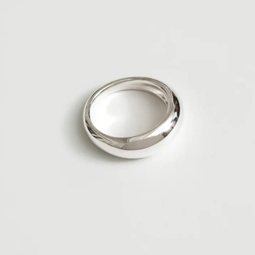 ❌ SOLD ❌ Wolf Circus Olivia Ring - Picture 1 of 4